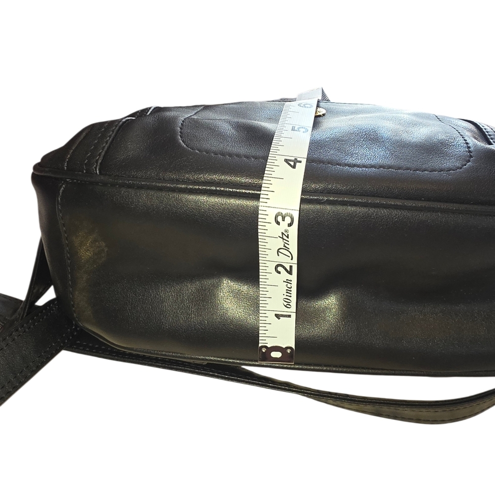 Stone Mountain Vintage Leather Handbag - Picture 10 of 10